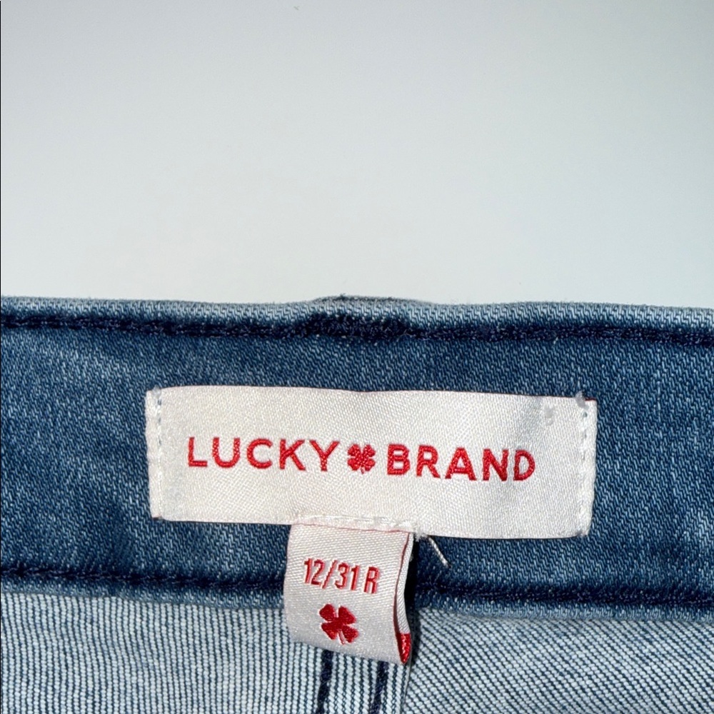 Lucky Brand Sweet Mid Rise Boot Cut Jeans Womens Size 12/31 Light Wash Denim - Picture 3 of 9